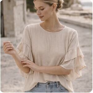 Doe And Rae Sz M Texture Soft pink Flowy boho layered ruffle sleeve textured top